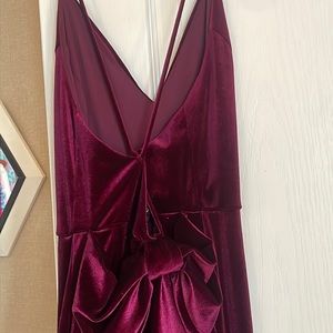 Size small dress perfect for a fall celebration